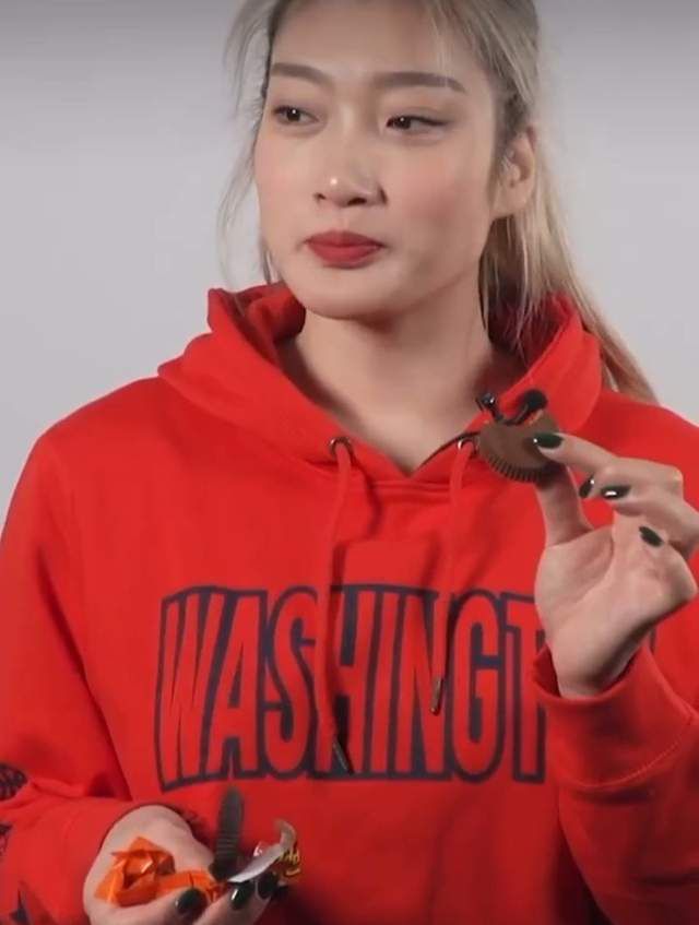 简繁英字幕